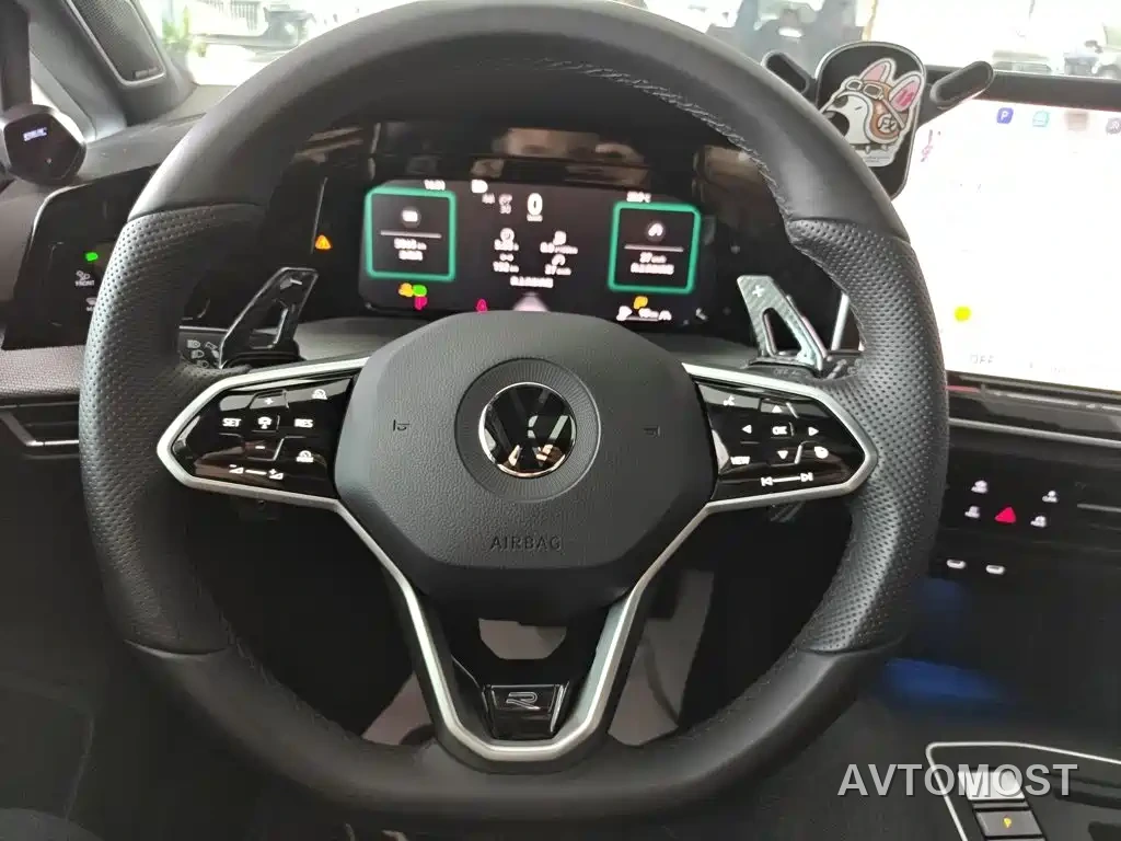 Volkswagen Golf 2025 Second Facelift 300TSI R-Line — фото 5