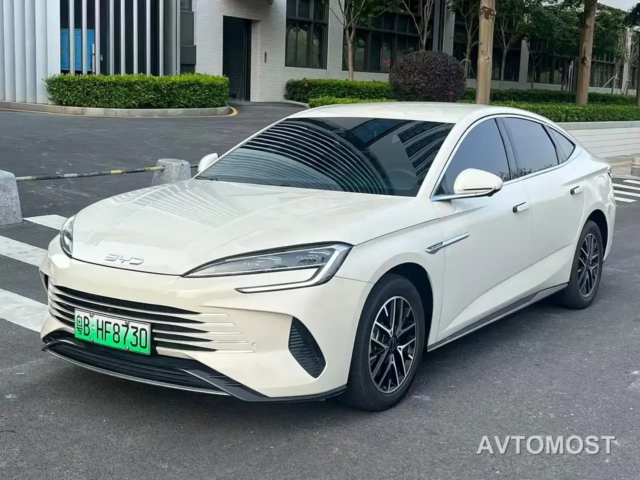 BYD Seal 07 DM-i 2025 DM-i 1.5L 70km Elite — фото 1
