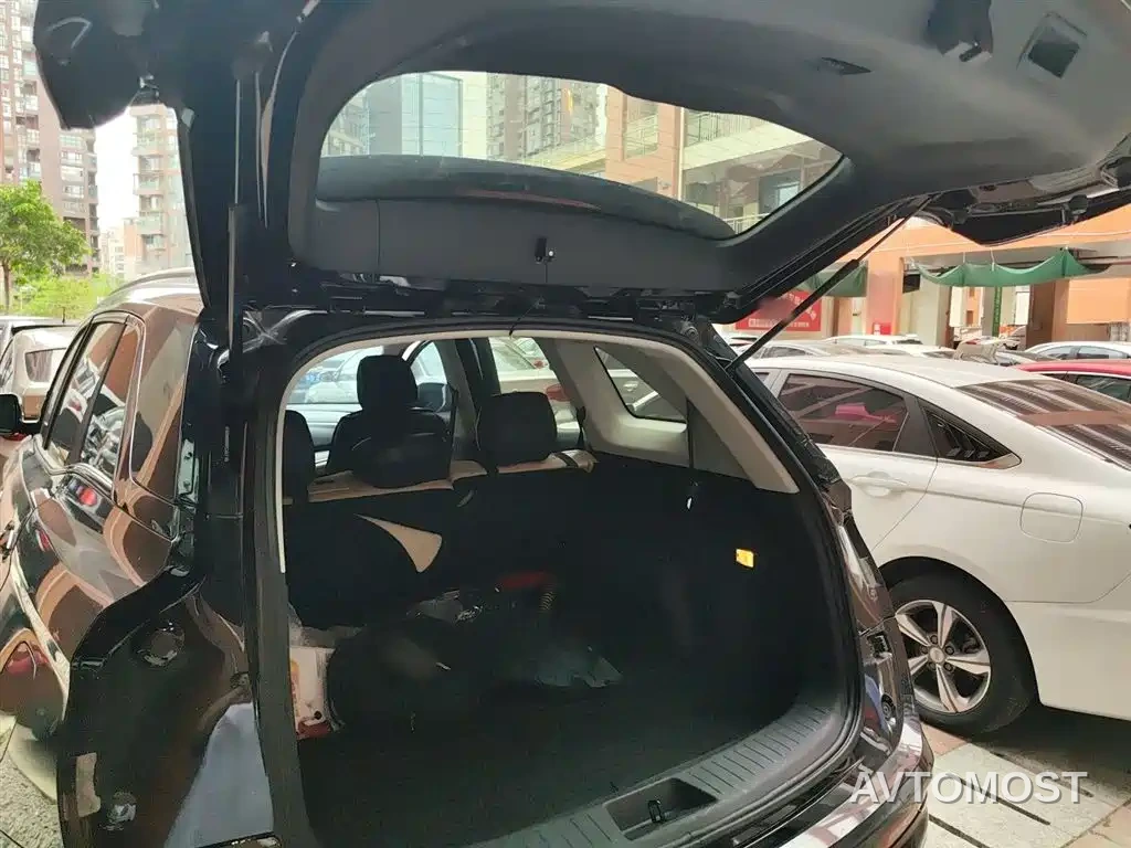 Landian E5 2023 1.5L DE-i 100KM Enjoyment 7-seater — фото 12