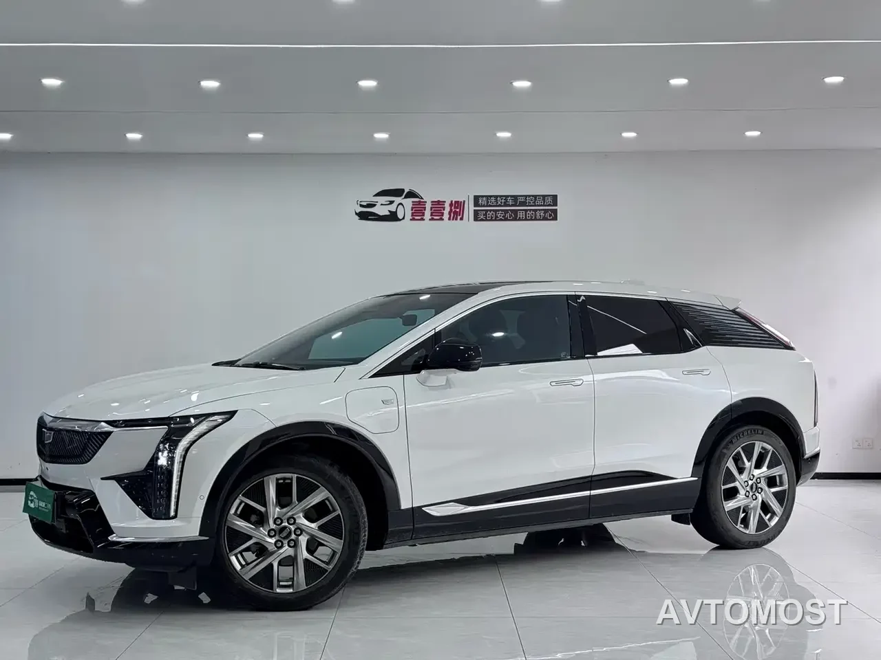 Cadillac IQ Ao Ge 2024 Standard Range — фото 1