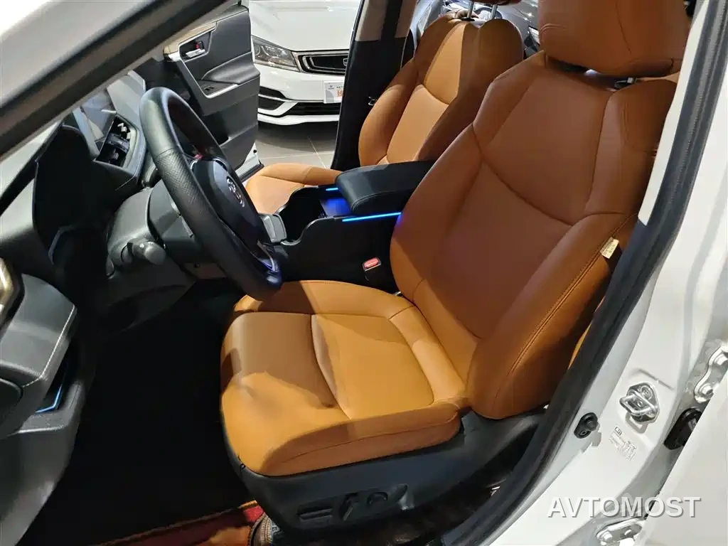 Toyota RAV4 Rongfang 2021 Hybrid 2.5L E-CVT Front-wheel Drive Elite Edition — фото 10