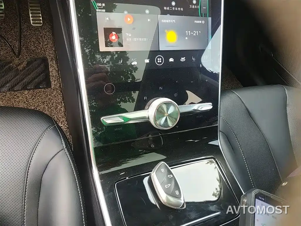 Roewe MARVEL X 2018 Rear-Wheel Drive Version — фото 6