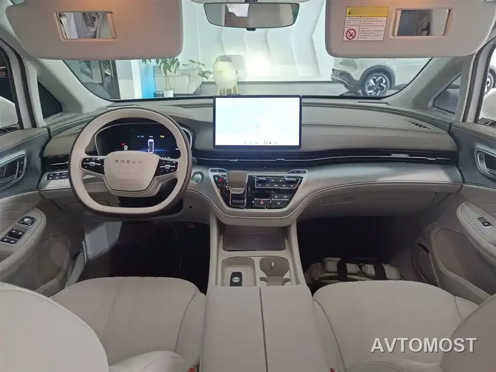 Roewe iMAX8 EV 2025 Model 1.5T DMH Land Premium Edition — фото 10