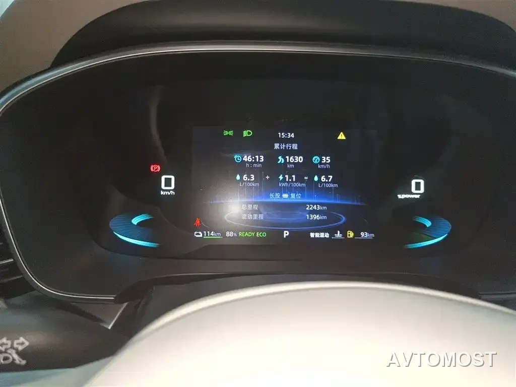 Roewe iMAX8 EV 2025 Model 1.5T DMH Land Premium Edition — фото 12