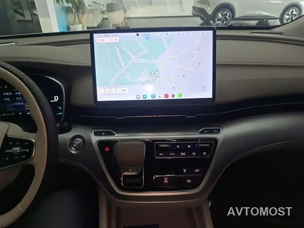 Roewe iMAX8 EV 2025 Model 1.5T DMH Land Premium Edition — фото 13