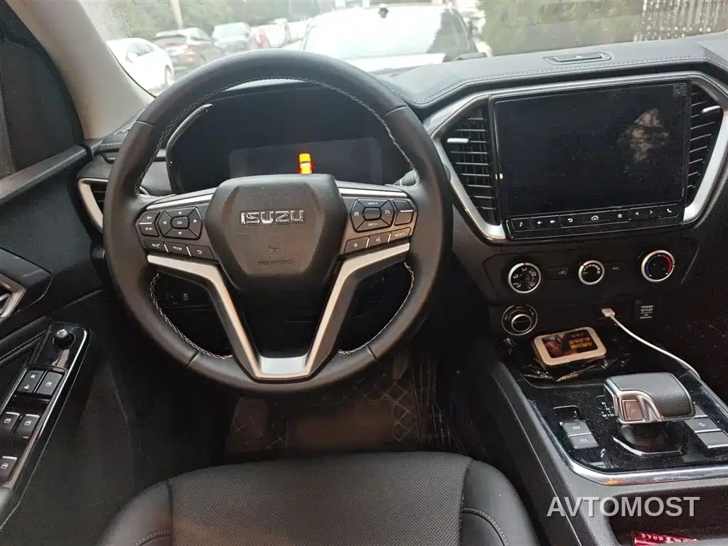 Isuzu Lingtuo 2023 2.5T Automatic 2WD Diesel Standard Wheelbase Lingdong Edition — фото 3