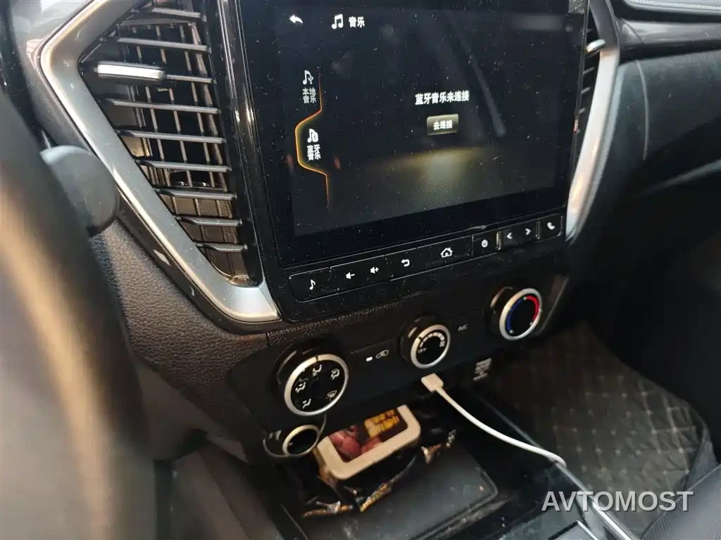 Isuzu Lingtuo 2023 2.5T Automatic 2WD Diesel Standard Wheelbase Lingdong Edition — фото 6
