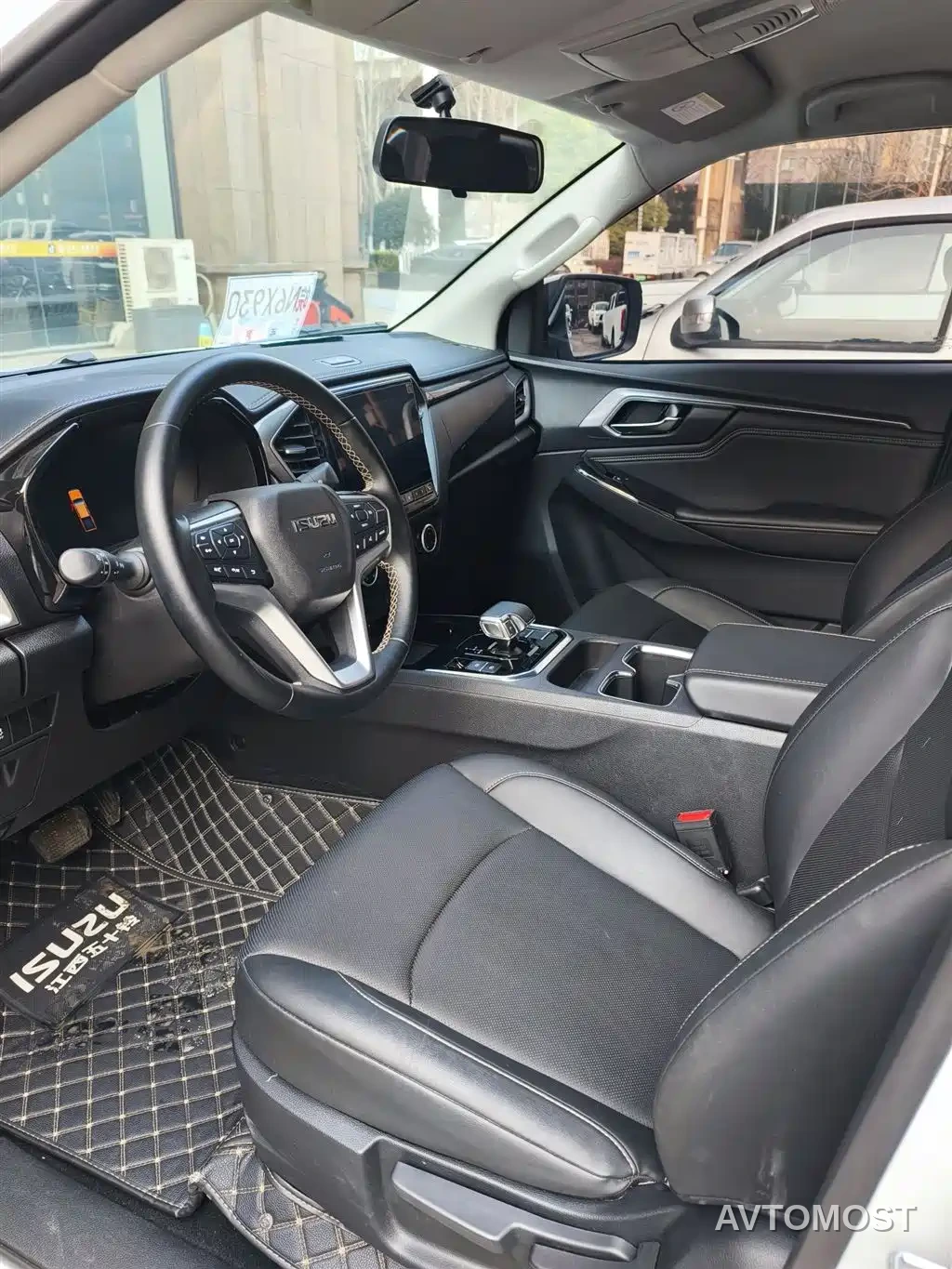 Isuzu Lingtuo 2023 2.5T Automatic 2WD Diesel Standard Wheelbase Lingdong Edition — фото 13