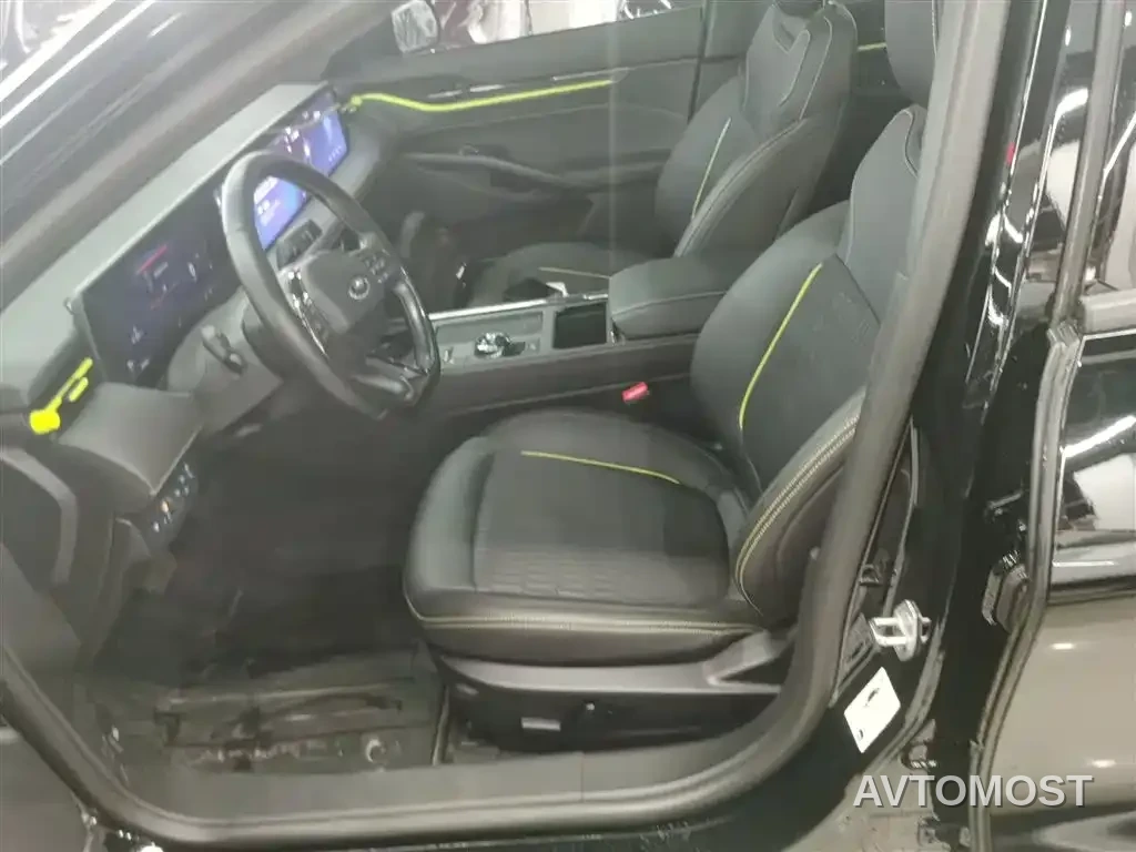 Ford Mondeo 2025 2.0T EcoBoost E Hybrid Sport Edition — фото 8