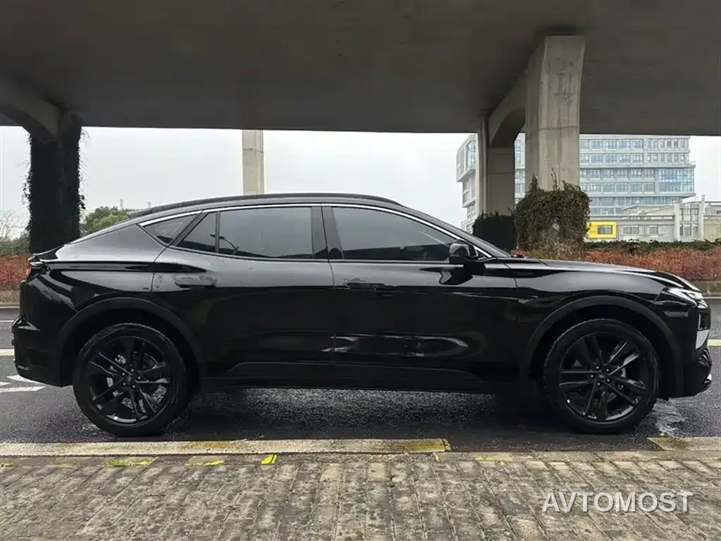 Ford Mondeo 2025 2.0T EcoBoost E Hybrid Sport Edition — фото 23