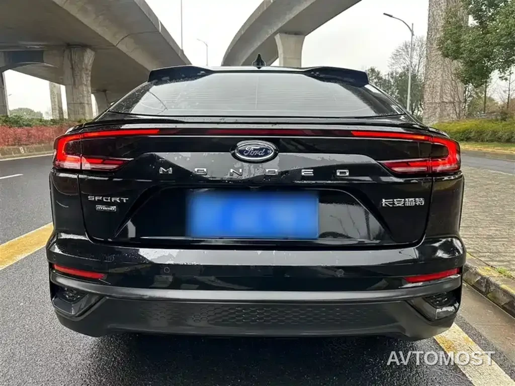 Ford Mondeo 2025 2.0T EcoBoost E Hybrid Sport Edition — фото 24