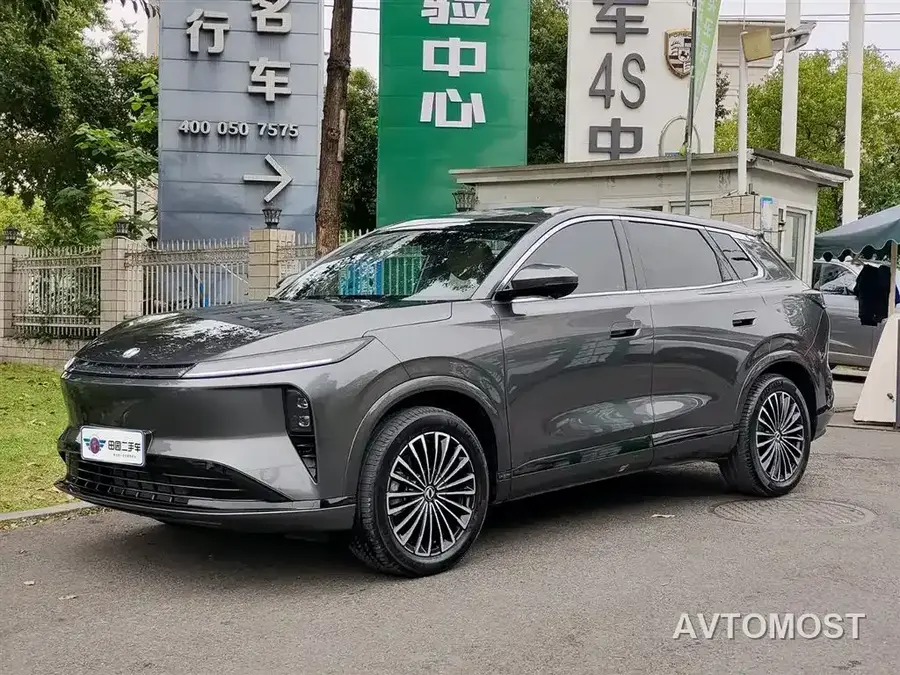 Dongfeng Aeolus L8 2025 Plug-in Hybrid