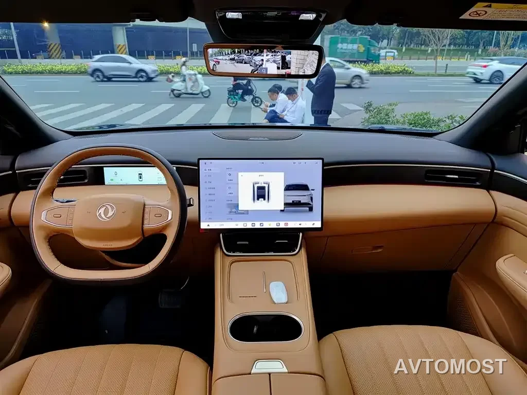 Dongfeng Aeolus L8 2025 Plug-in Hybrid — фото 9
