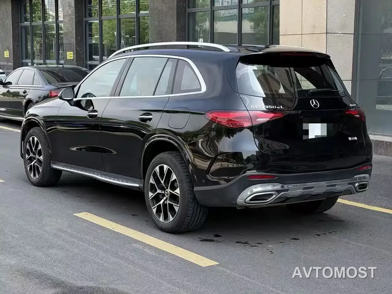 Mercedes-Benz GLC New Energy 2025 350 e L 4MATIC Collector's Edition — фото 6