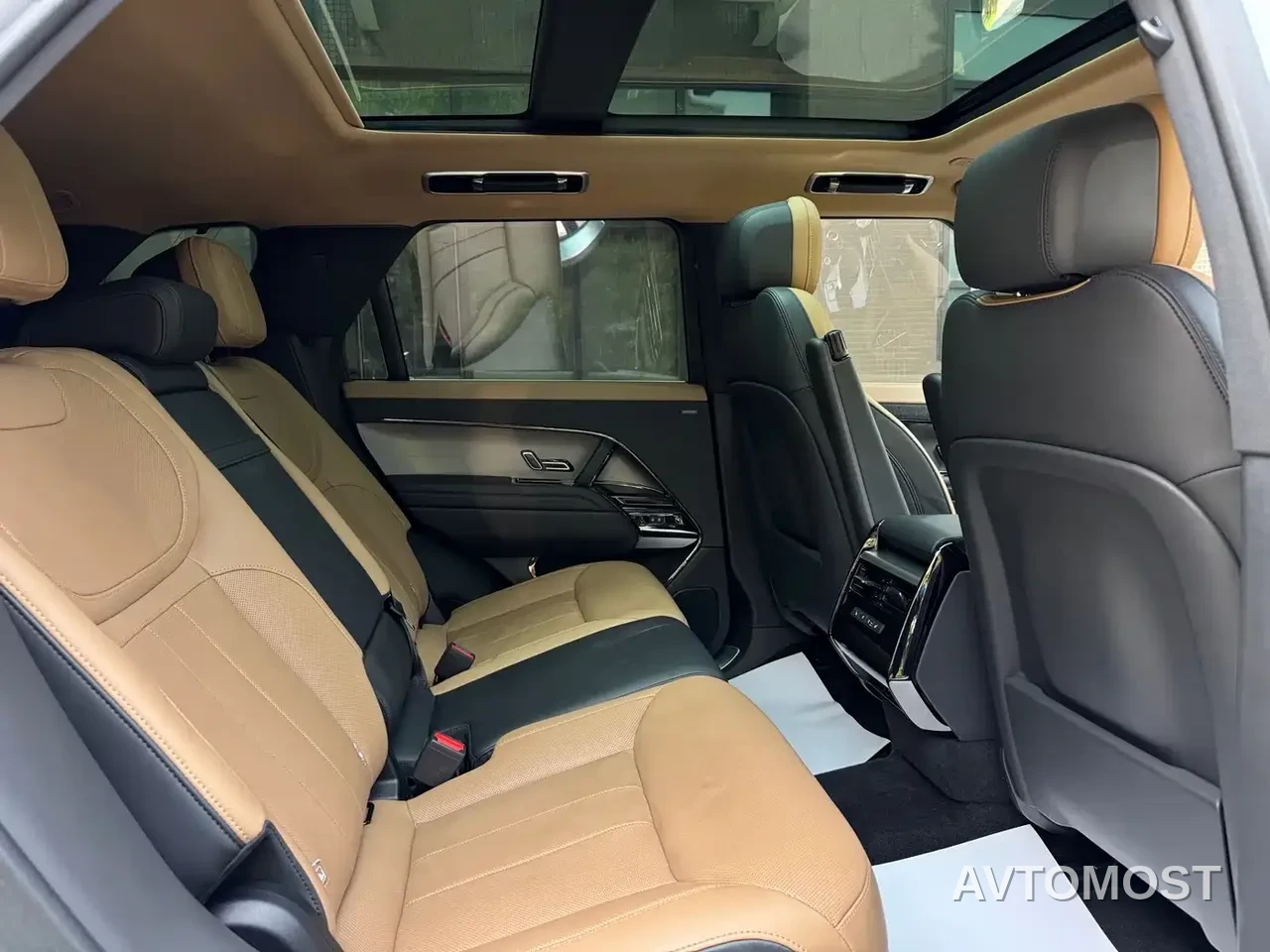 Land Rover Range Rover Sport 2023 400PS Dynamic SE — фото 13