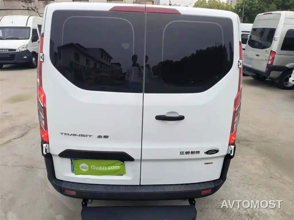 Ford Transit 2019 2.0T Diesel Multi-Purpose Commercial Vehicle Short Wheelbase Low Roof 6-Seater China VI — фото 4