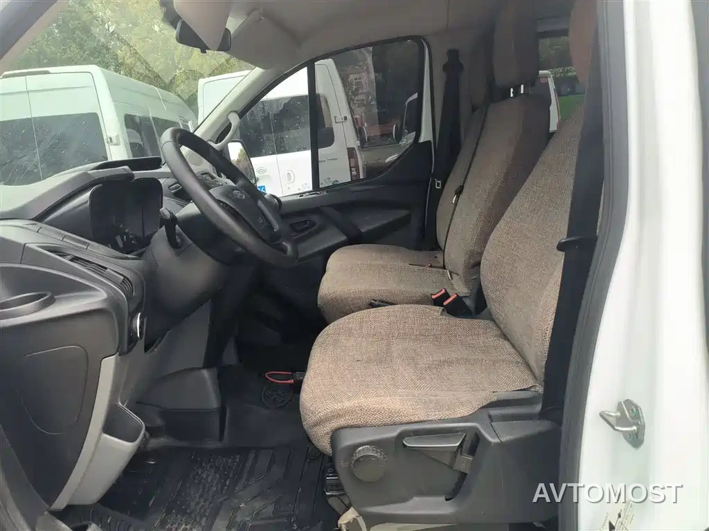 Ford Transit 2019 2.0T Diesel Multi-Purpose Commercial Vehicle Short Wheelbase Low Roof 6-Seater China VI — фото 10