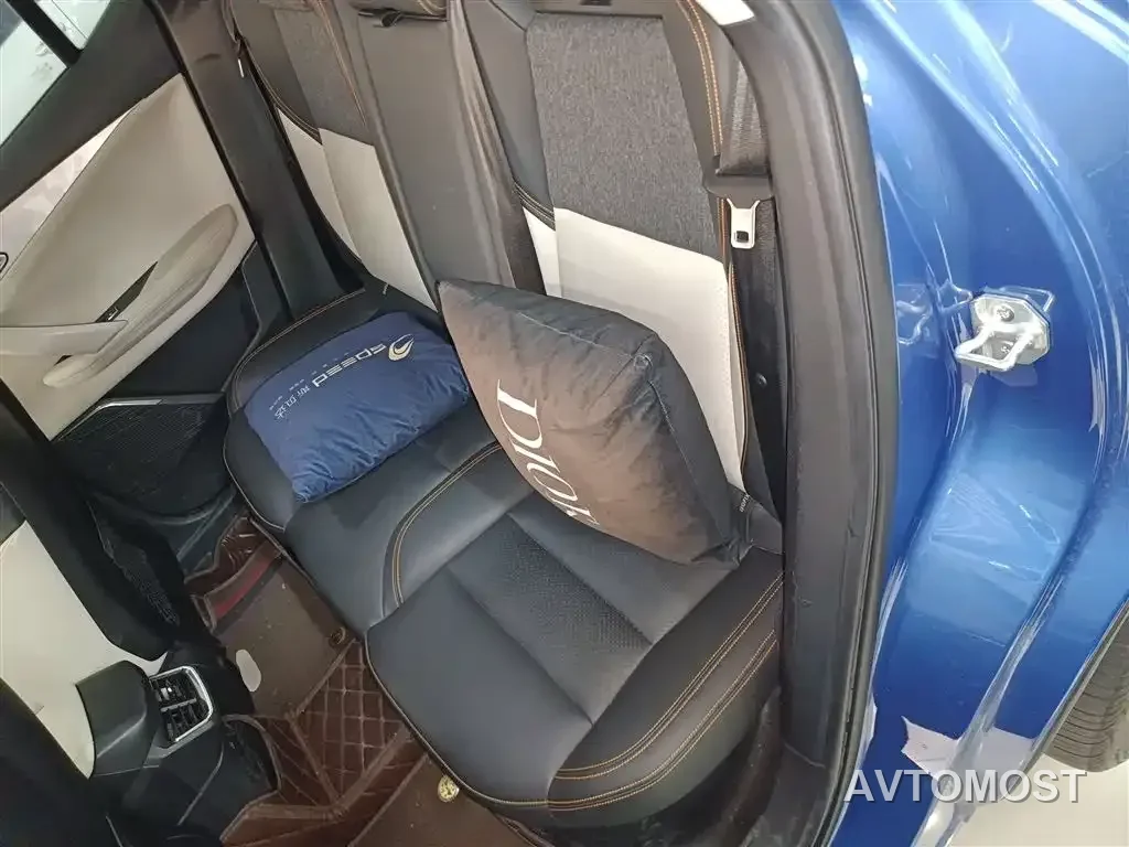 Lynk & Co 06 EM-P 2020 PHEV Plus — фото 14