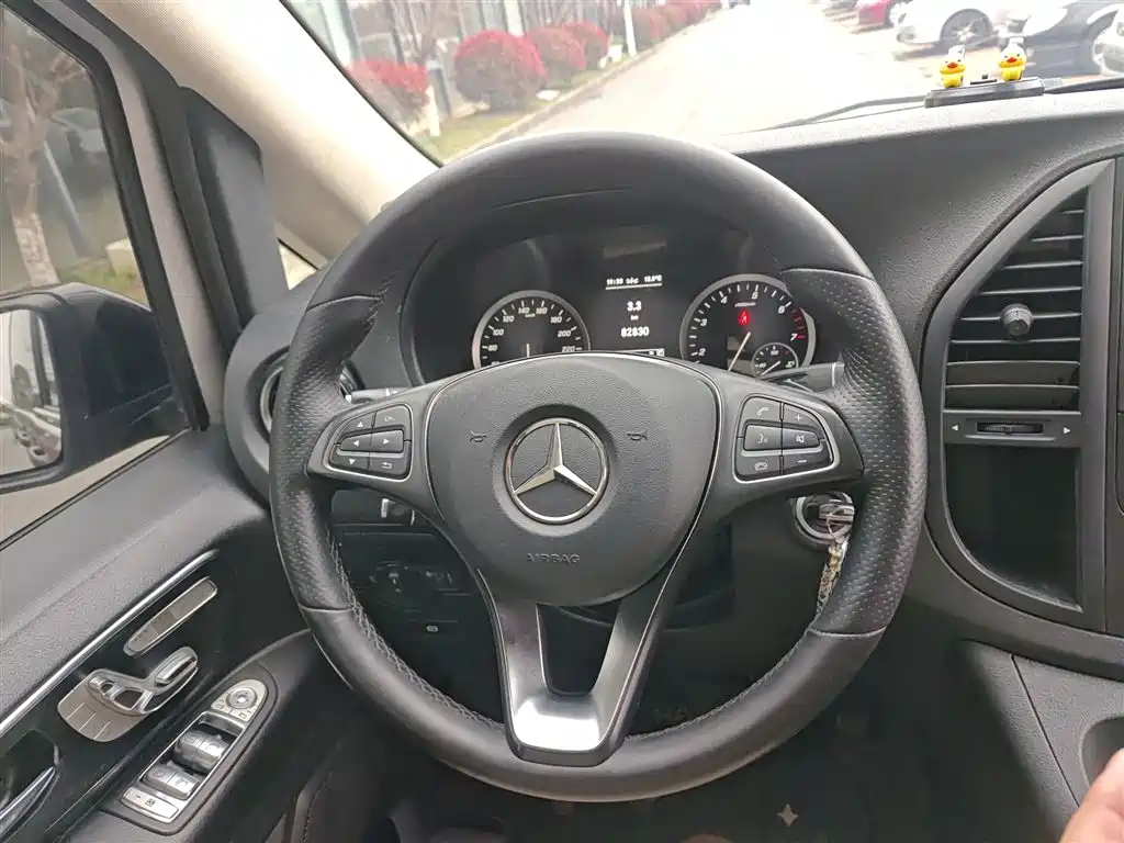 Mercedes-Benz Vito 2021 2.0T Business Edition 7-seater — фото 11