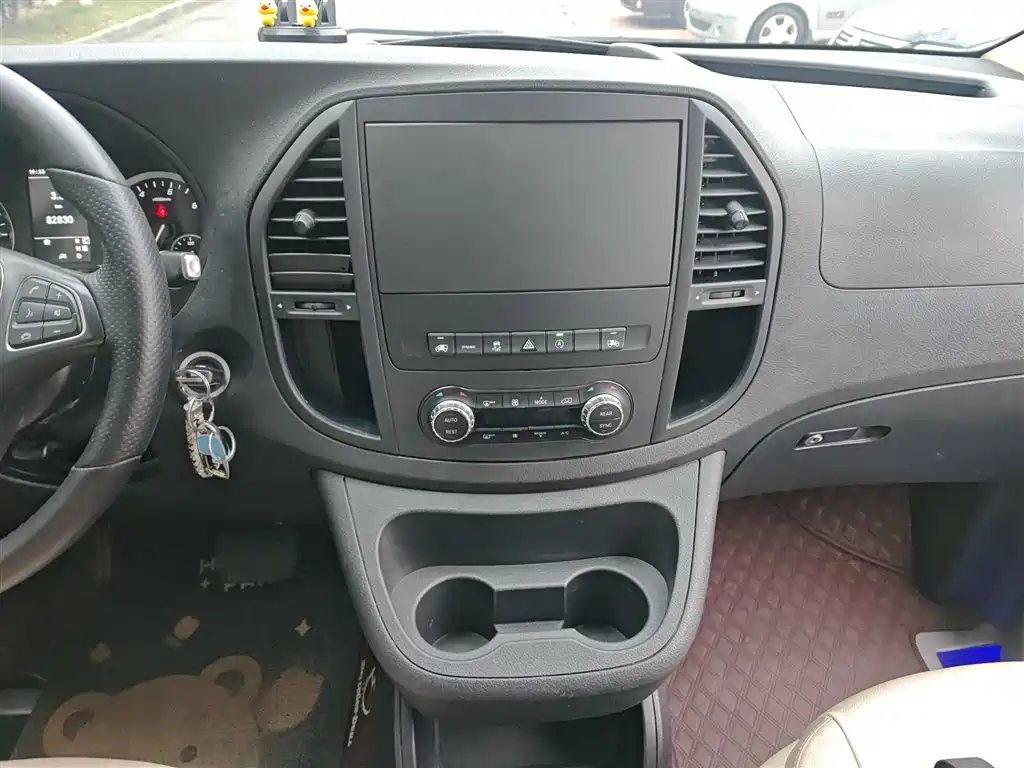 Mercedes-Benz Vito 2021 2.0T Business Edition 7-seater — фото 13