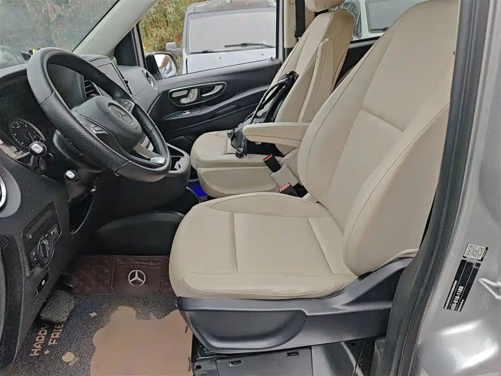 Mercedes-Benz Vito 2021 2.0T Business Edition 7-seater — фото 15