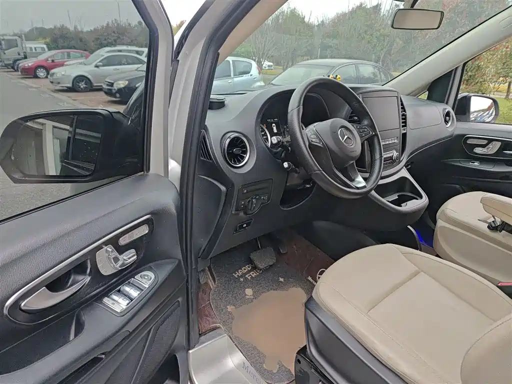 Mercedes-Benz Vito 2021 2.0T Business Edition 7-seater — фото 16