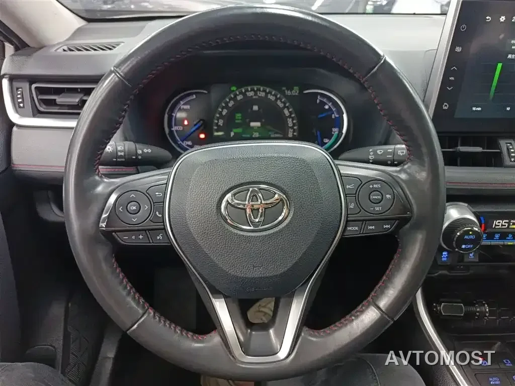Toyota Wildlander New Energy 2021 High Performance 2.5L 2WD Power Edition — фото 9