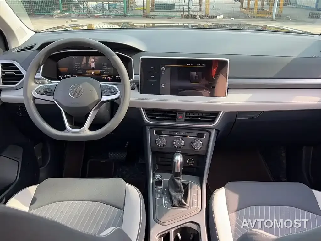 Volkswagen Tharu 2024 300TSI 2WD New Moon Edition — фото 6