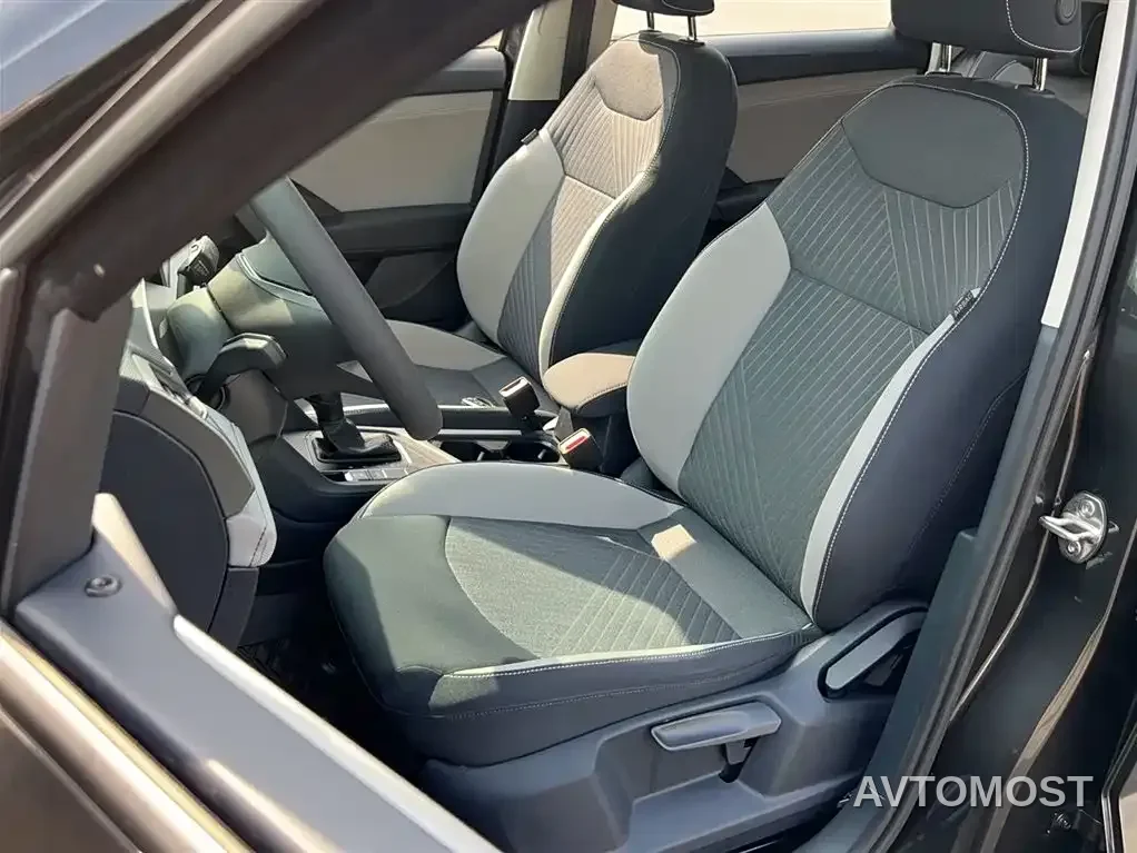 Volkswagen Tharu 2024 300TSI 2WD New Moon Edition — фото 12