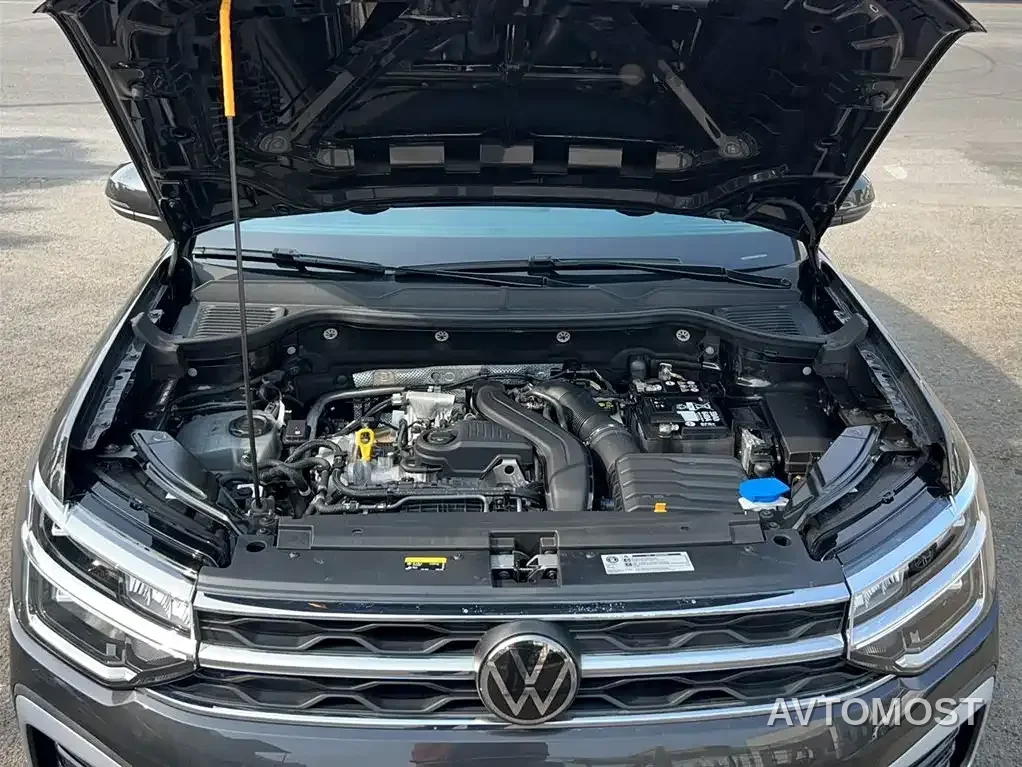 Volkswagen Tharu 2024 300TSI 2WD New Moon Edition — фото 17