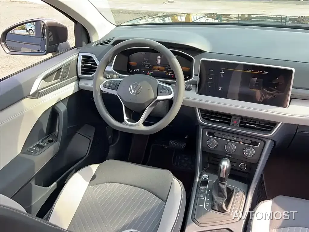 Volkswagen Tharu 2024 300TSI 2WD New Moon Edition — фото 18