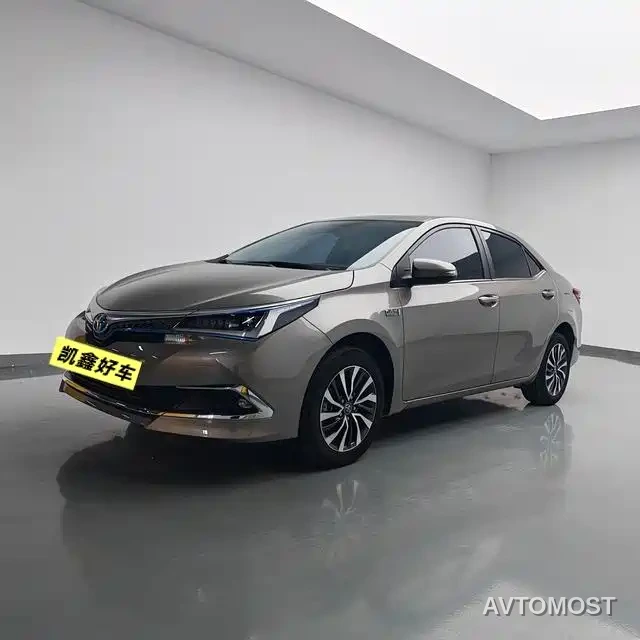 Toyota Corolla Twin Engine E+ 2020 1.8L E-CVT Comfort Edition — фото 1