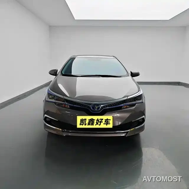 Toyota Corolla Twin Engine E+ 2020 1.8L E-CVT Comfort Edition — фото 2