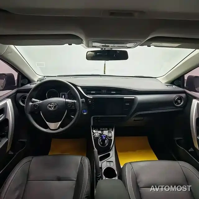 Toyota Corolla Twin Engine E+ 2020 1.8L E-CVT Comfort Edition — фото 11