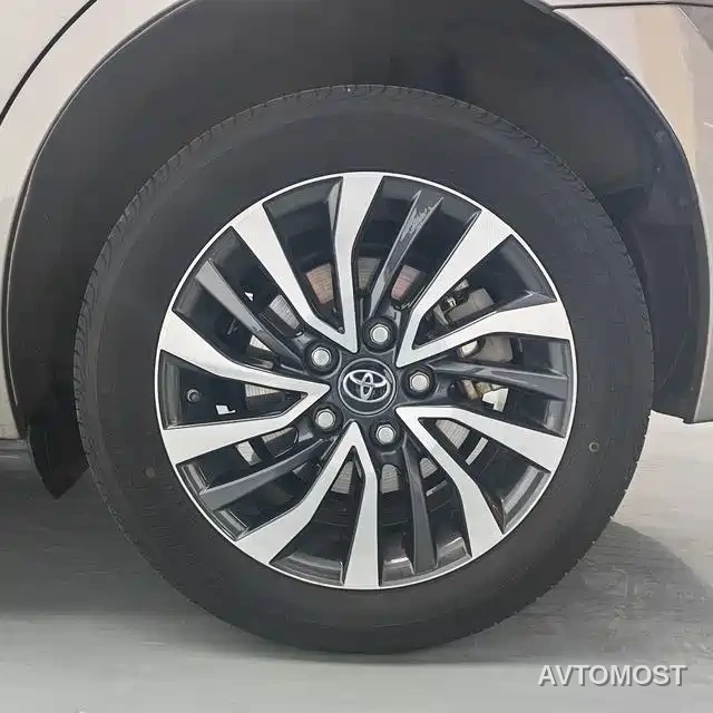 Toyota Corolla Twin Engine E+ 2020 1.8L E-CVT Comfort Edition — фото 18