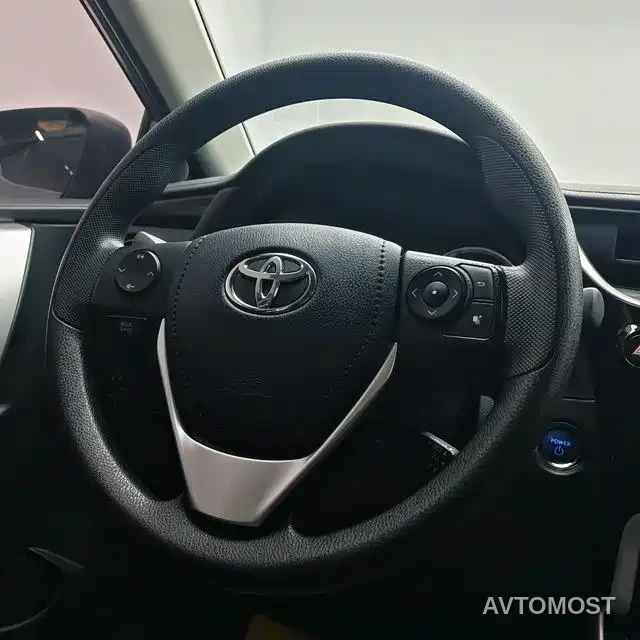 Toyota Corolla Twin Engine E+ 2020 1.8L E-CVT Comfort Edition — фото 19