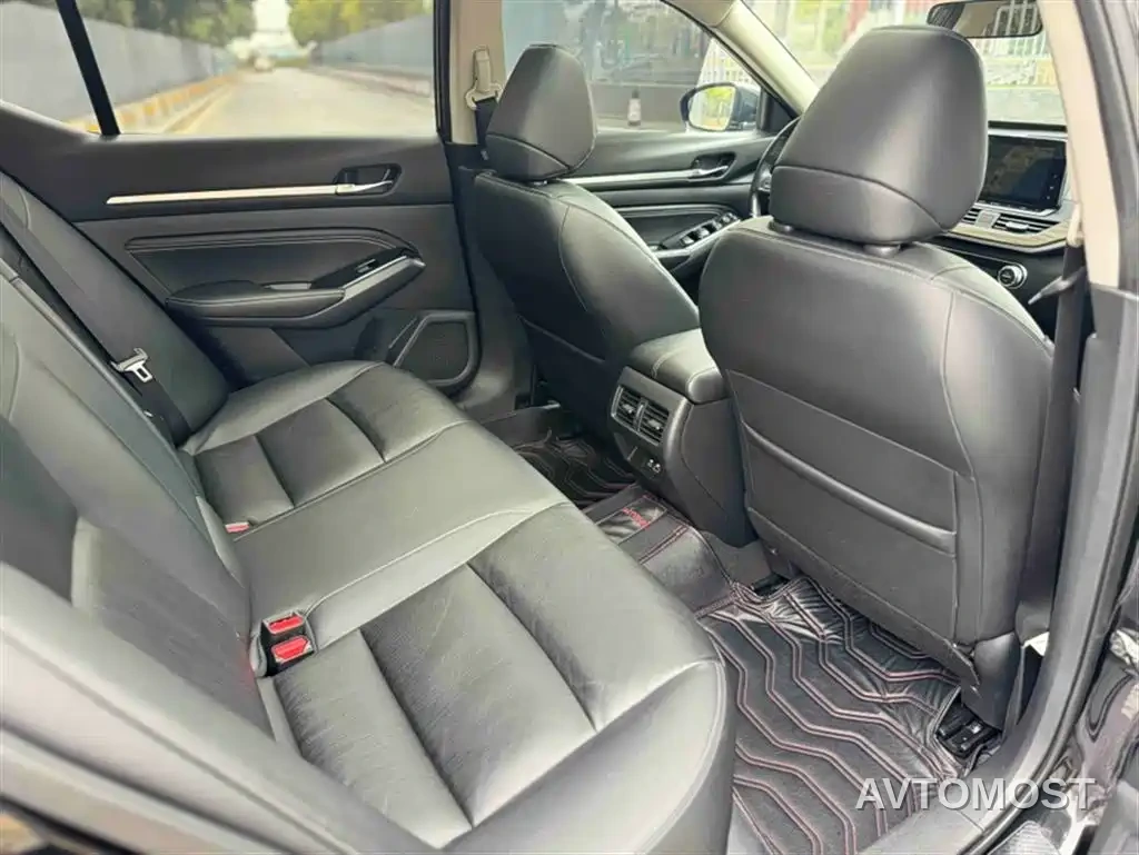 Nissan Teana 2021 2.0L XL Comfort — фото 15
