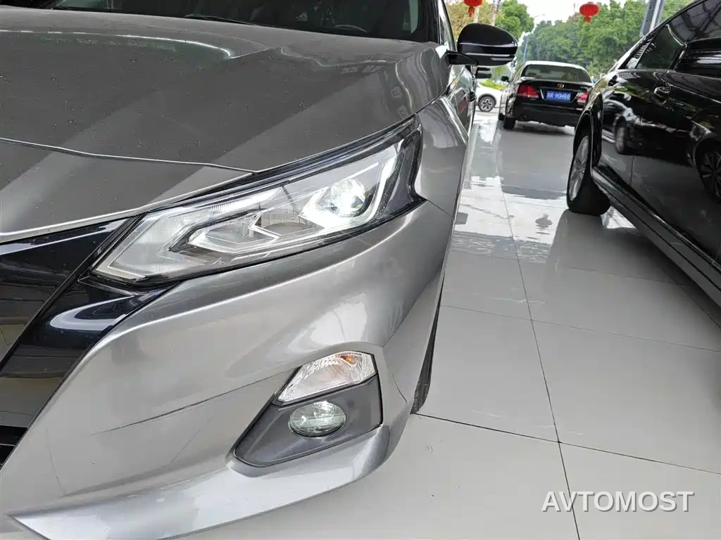 Nissan Teana 2021 2.0L XL Comfort — фото 19