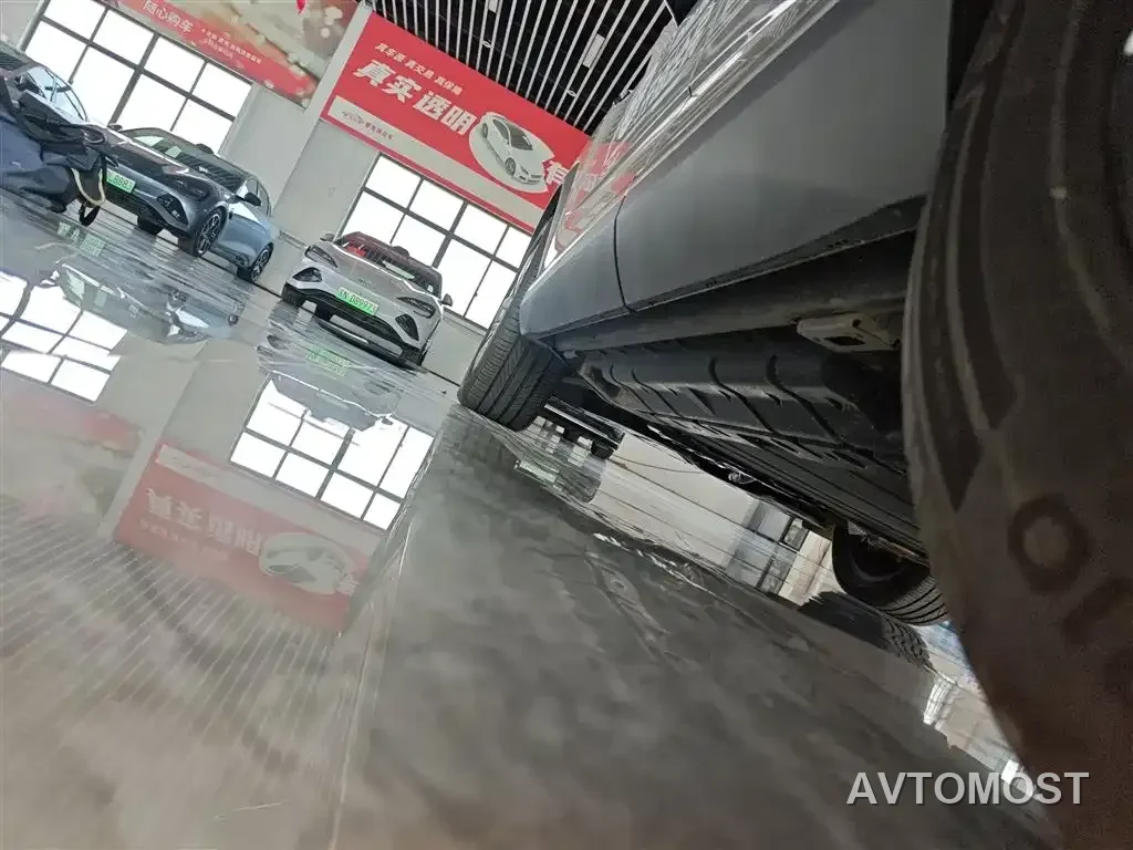 BYD Hai Shi 07 DM-i 2025 150 Pilot+ Edition — фото 19