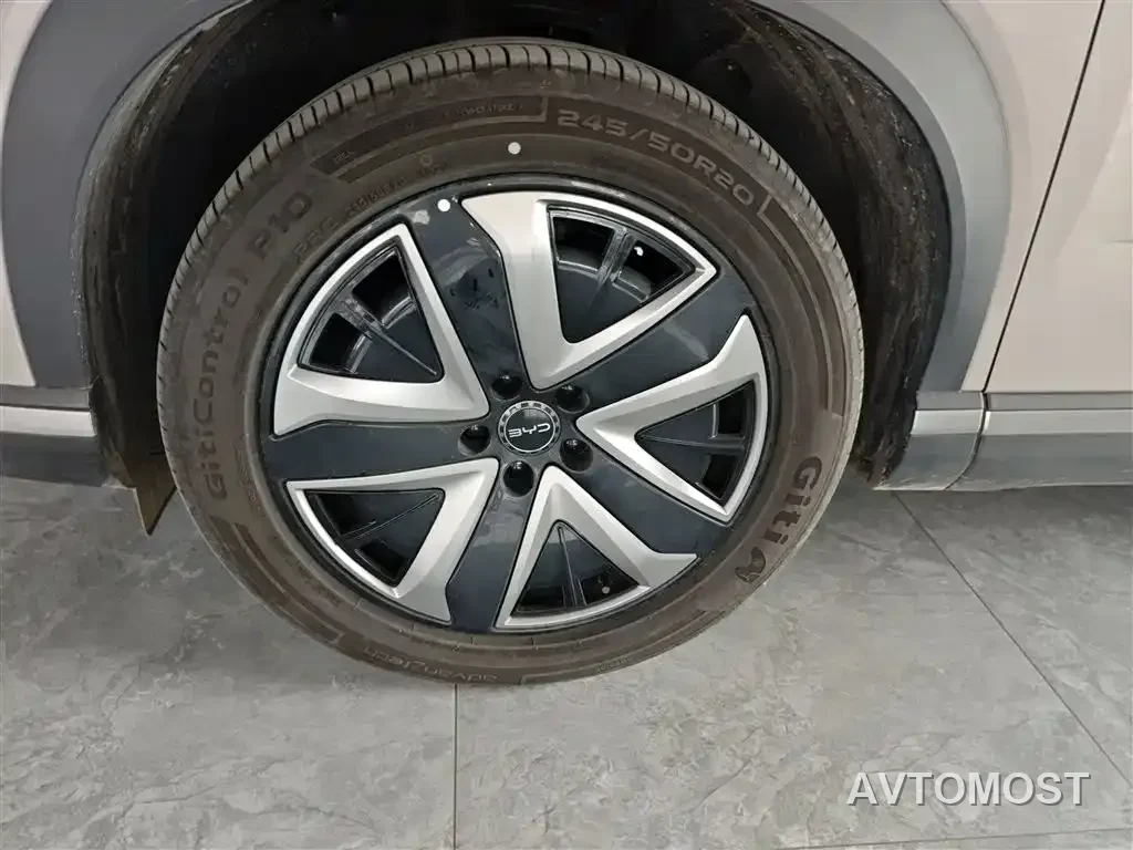 BYD Hai Shi 07 DM-i 2025 150 Pilot+ Edition — фото 20