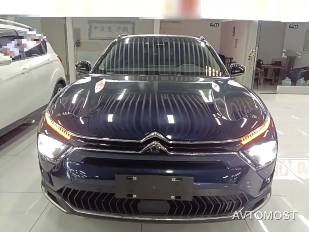 Citroën Versailles C5 X 2024 1.6T Travel Elite Edition — фото 3