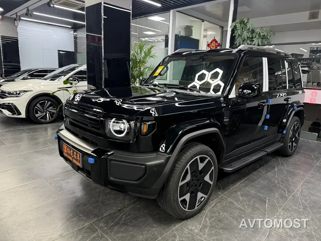 iCAR V27 2026 200KM AWD Falcon 500 — фото 1