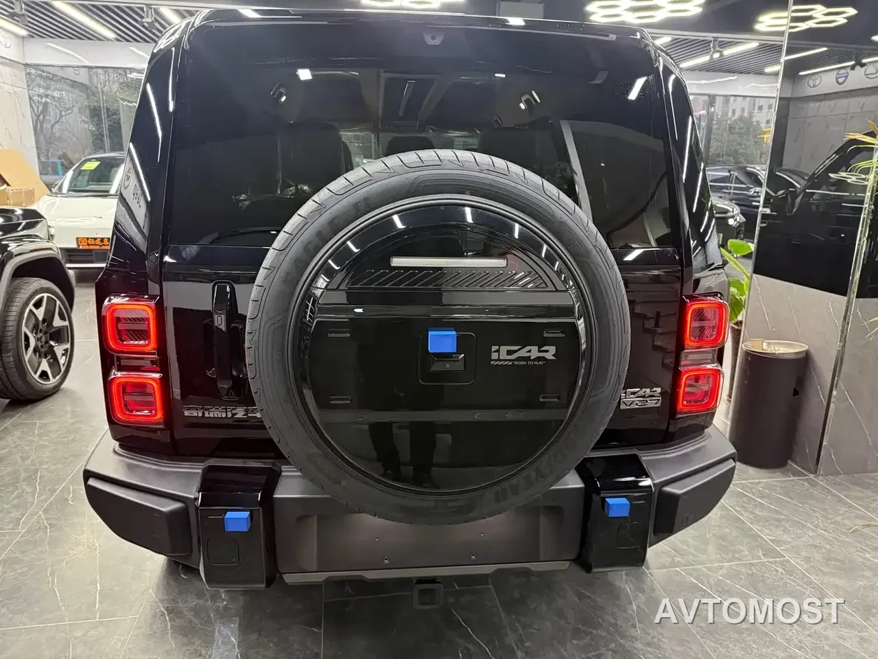 iCAR V27 2026 200KM AWD Falcon 500 — фото 6