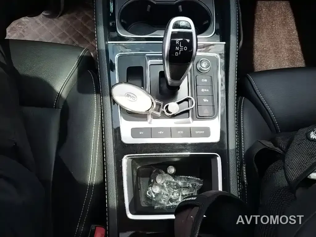 BYD Song MAX New Energy 2019 DM 1.5T Smart Connect Advance 7-seater China VI — фото 23