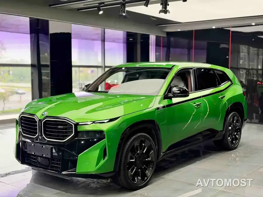 BMW XM 2023 50e