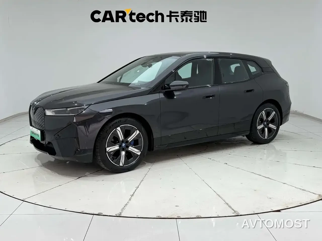 BMW iX 2022 xDrive40 — фото 1