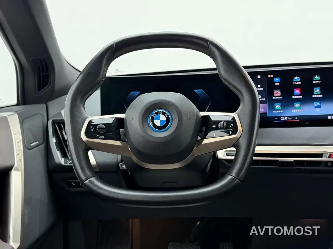 BMW iX 2022 xDrive40 — фото 23