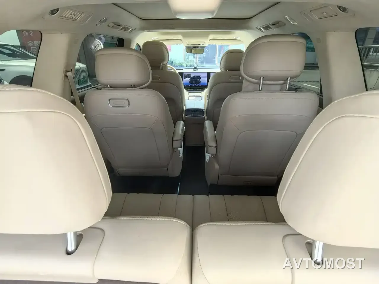 AITO M9 2024 Extended Range Ultra 42kWh 6-Seater — фото 11