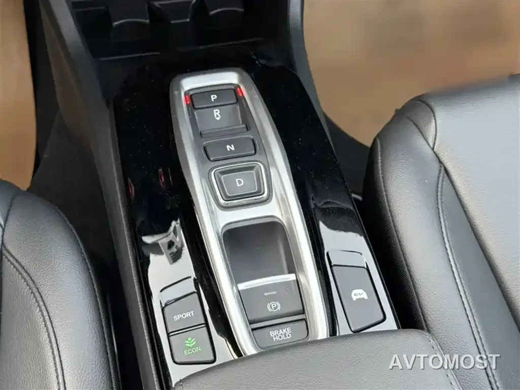 Honda Lingpai 2022 1.5L Sharp·Luxury Edition — фото 13