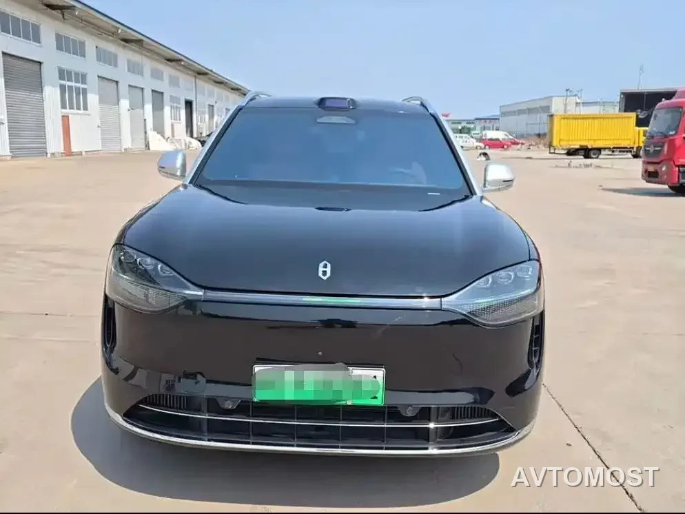 AITO M9 2024 Extended Range Ultra 42kWh 6-Seater — фото 2